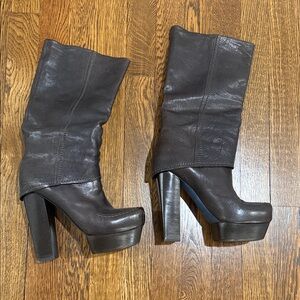CNC Costume National Dark Brown Heeled Boots